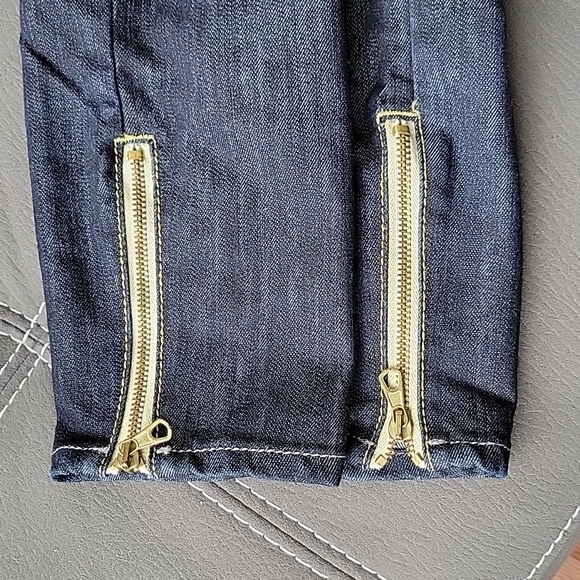 Guess Premium Skinny Jeans - Picture 5 of 6